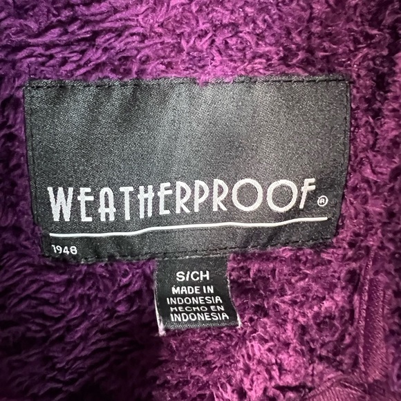 Cozy & Stylish Purple Fleece Jacket by Weatherproof – Kids Small - Casual Jacket - Picture 4 of 8